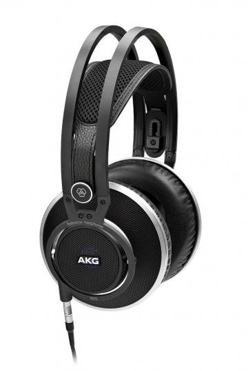 AKG K 812