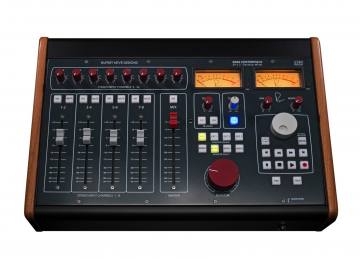 Rupert Neve Designs 5060 Centerpiece 24 x 2 Desktop Mixer